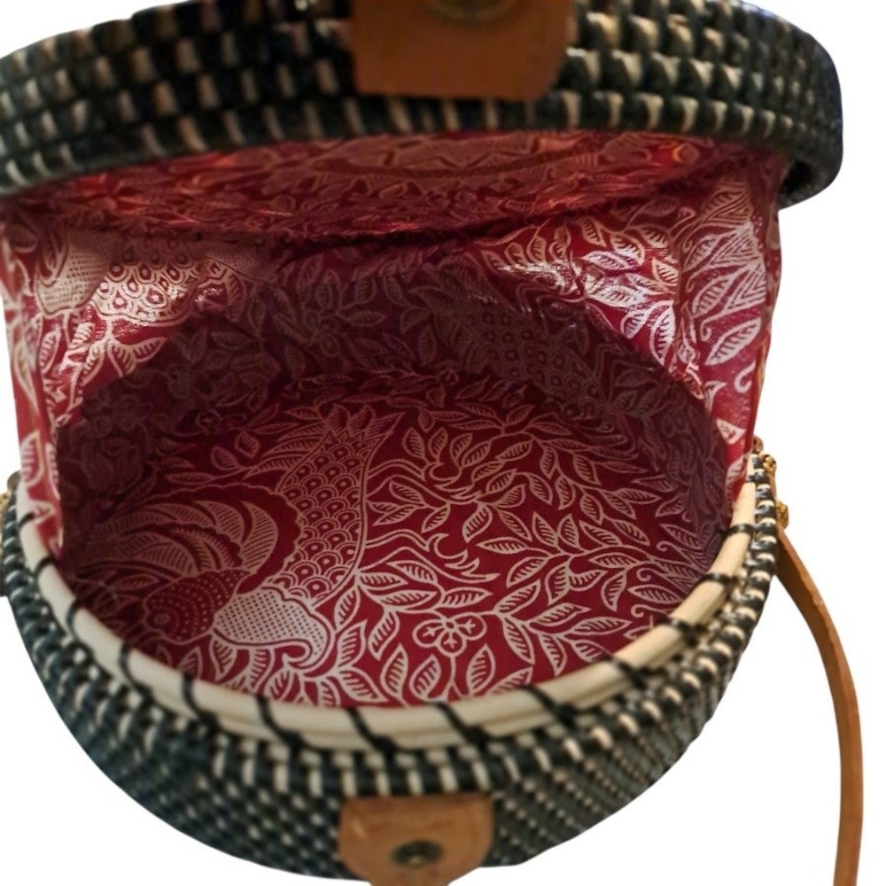 Handwoven Round Rattan Crossbody Bag Black Cream Woven Straw Batik Lining 8in - Picture 11 of 14